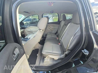 2016 Ford Escape SE – miniatura 13