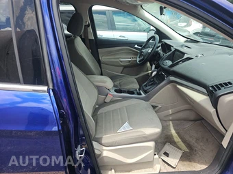 2016 Ford Escape SE – miniatura 8