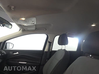 2016 Ford Escape SE – miniatura 18