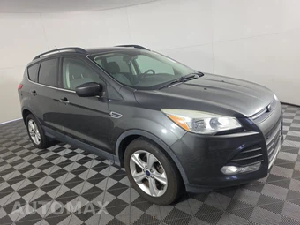 2016 Ford Escape SE – miniatura 3