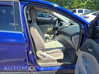 2016 Ford Escape SE - miniatura 8