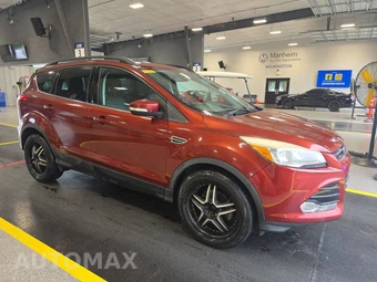 2016 Ford Escape SE – miniatura 3