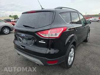2016 Ford Escape SE – miniatura 4