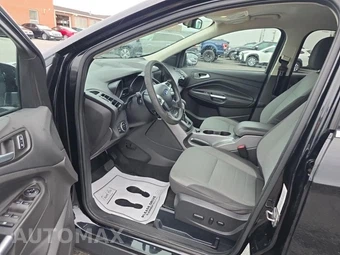 2016 Ford Escape SE – miniatura 7