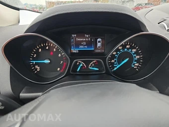 2016 Ford Escape SE – miniatura 9