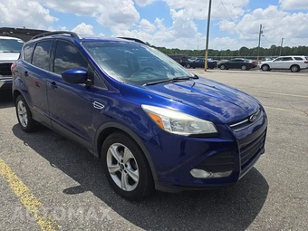 2016 Ford Escape SE – miniatura 3