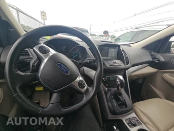 2016 Ford Escape SE - miniatura 11