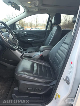 2016 Ford Escape SE – miniatura 13