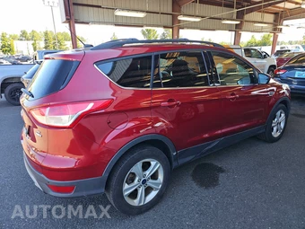 2016 Ford Escape SE - miniatura 4