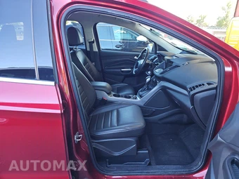 2016 Ford Escape SE - miniatura 8