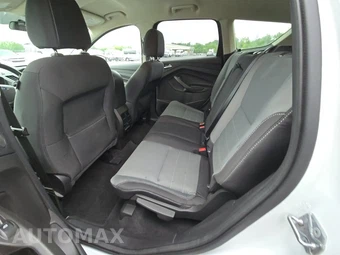 2016 Ford Escape SE – miniatura 13