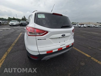 2016 Ford Escape SE – miniatura 6