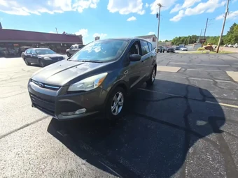 2016 Ford Escape SE