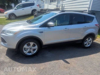 2016 Ford Escape SE - miniatura 11