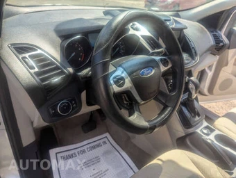 2016 Ford Escape SE - miniatura 22