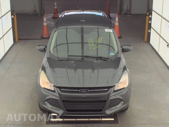 2016 Ford Escape SE - miniatura 2