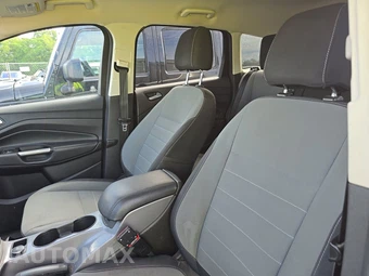 2016 Ford Escape SE - miniatura 7