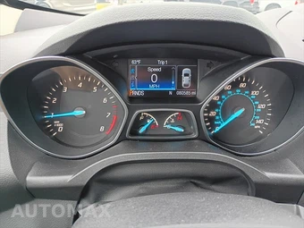 2016 Ford Escape SE - miniatura 12
