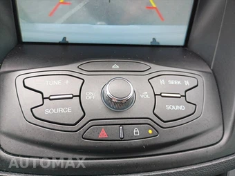 2016 Ford Escape SE - miniatura 19