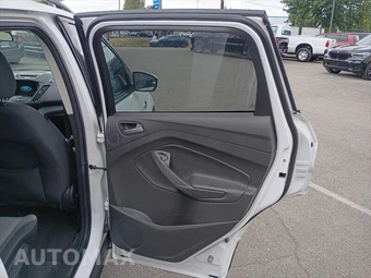 2016 Ford Escape SE - miniatura 23