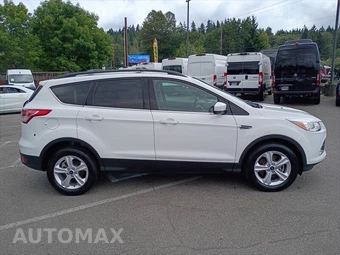 2016 Ford Escape SE - miniatura 4