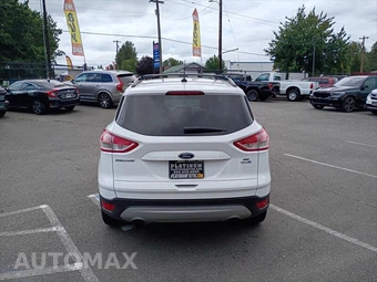 2016 Ford Escape SE - miniatura 6
