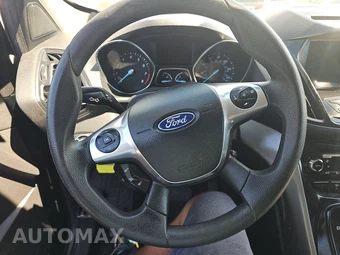 2016 Ford Escape SE – miniatura 10