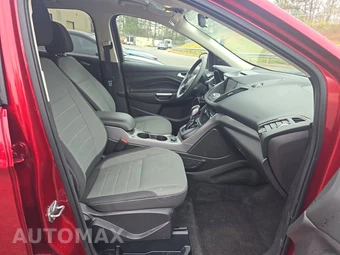 2016 Ford Escape SE – miniatura 8
