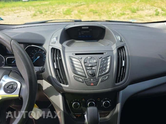 2016 Ford Escape SE - miniatura 10