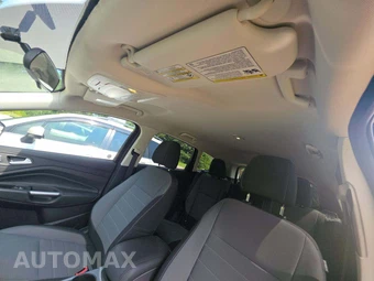 2016 Ford Escape SE - miniatura 11