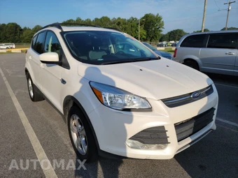 2016 Ford Escape SE - miniatura 3