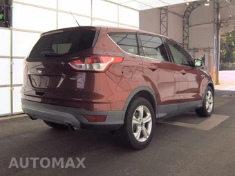 2016 Ford Escape SE - miniatura 4