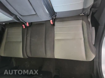 2016 Ford Escape SE - miniatura 10