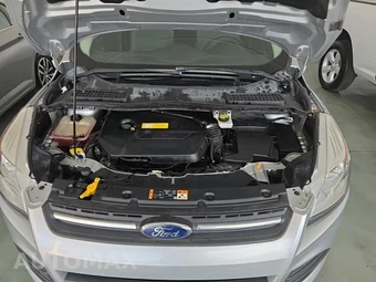 2016 Ford Escape SE - miniatura 12