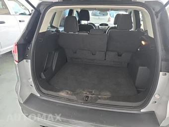 2016 Ford Escape SE - miniatura 13