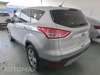 2016 Ford Escape SE - miniatura 6