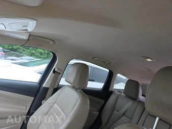 2016 Ford Escape SE - miniatura 19