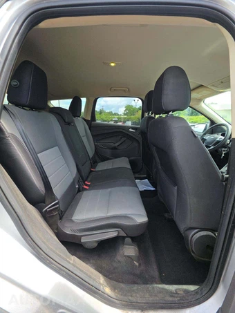 2016 Ford Escape SE – miniatura 13