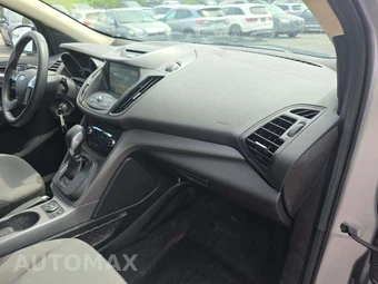 2016 Ford Escape SE – miniatura 16