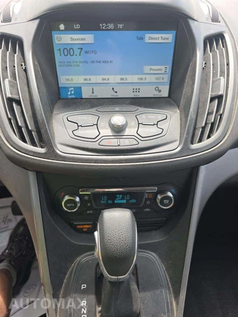 2016 Ford Escape SE – miniatura 7