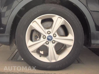 2016 Ford Escape SE - miniatura 9