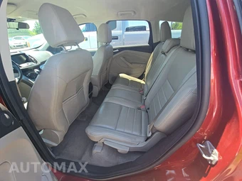 2016 Ford Escape SE – miniatura 13
