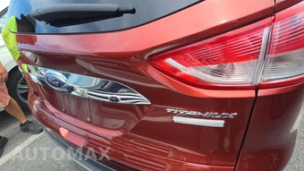 2016 Ford Escape Titanium - miniatura 26