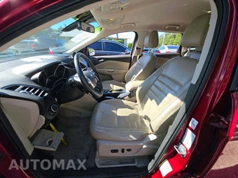 2016 Ford Escape Titanium - miniatura 3