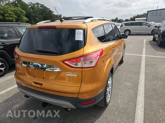 2016 Ford Escape Titanium - miniatura 4