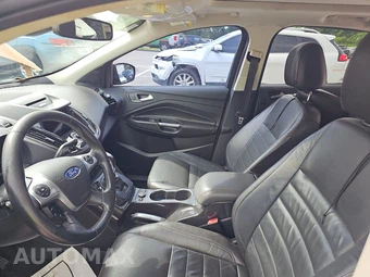 2016 Ford Escape Titanium - miniatura 7