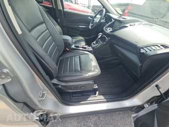 2016 Ford Escape Titanium - miniatura 8