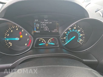 2016 Ford Escape Titanium – miniatura 12