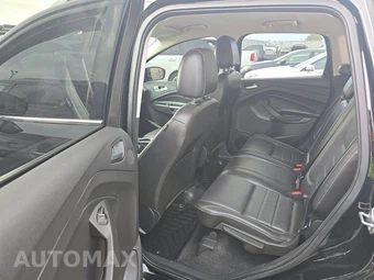2016 Ford Escape Titanium – miniatura 13