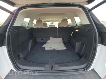 2016 Ford Escape Titanium – miniatura 14